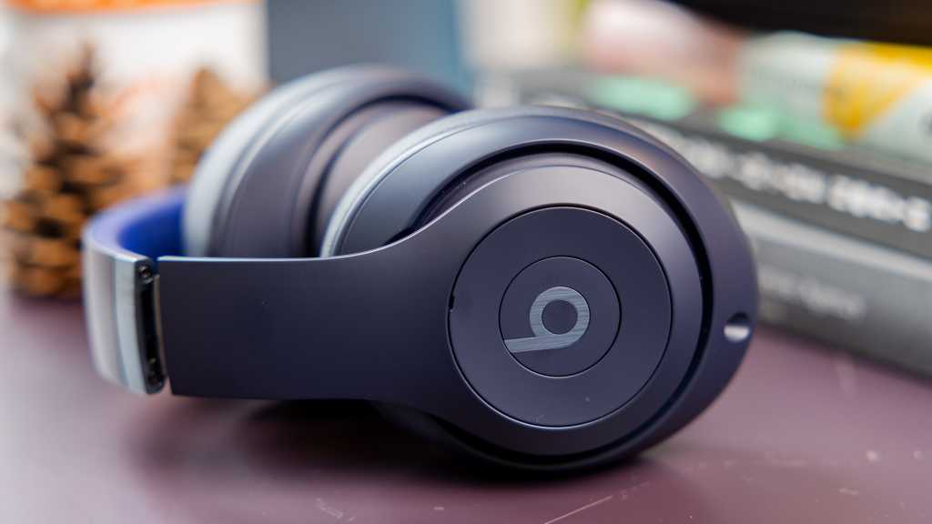 You are currently viewing These Beats Studio Pro headphones are better than AirPods Max for hundreds less