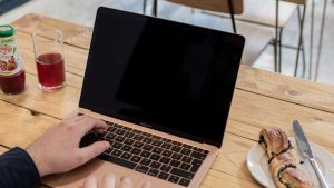 Read more about the article How to factory reset a MacBook or Mac: Reset a Mac to factory settings