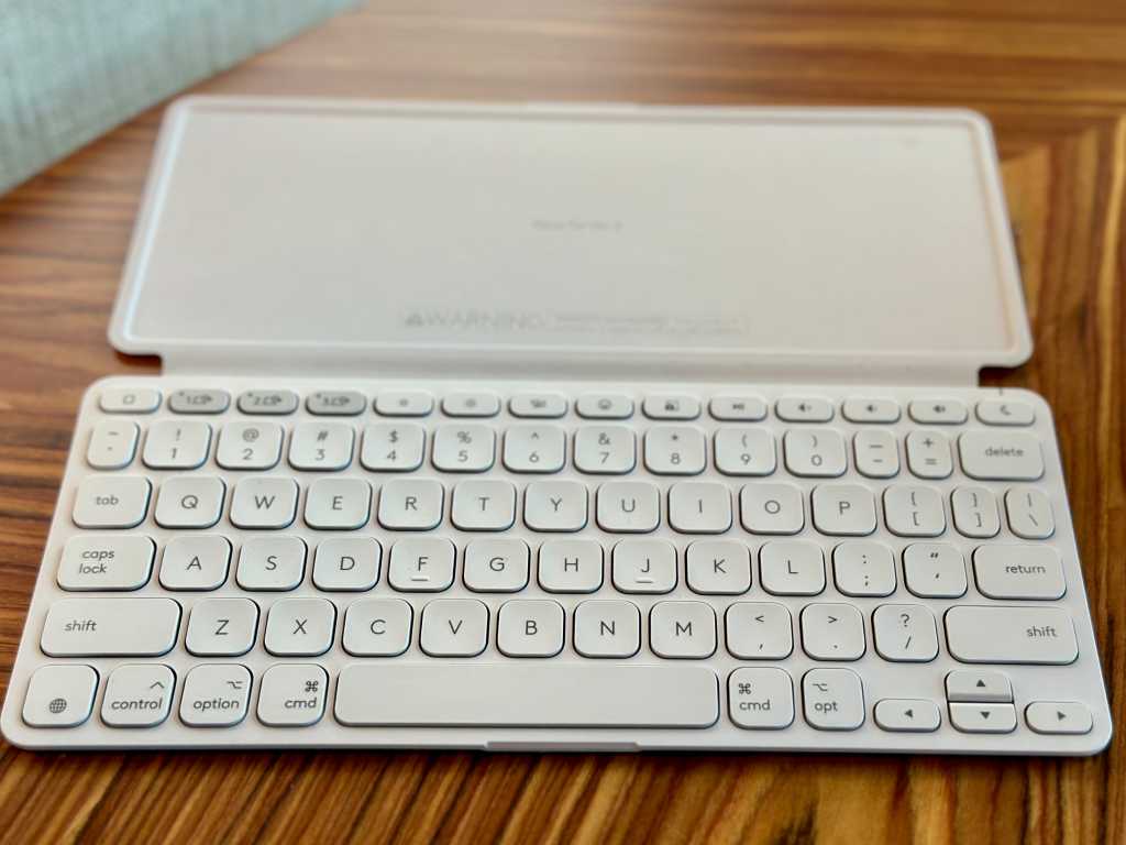 You are currently viewing Logitech Keys-To-Go 2 review: Ultra-portable and ultra-versatile keyboard