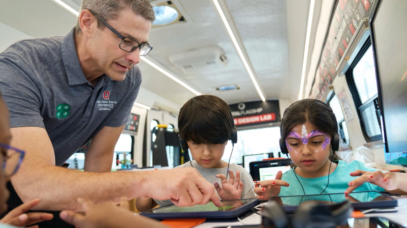 You are currently viewing Apple spotlights how its technology is helping 4-H youth development