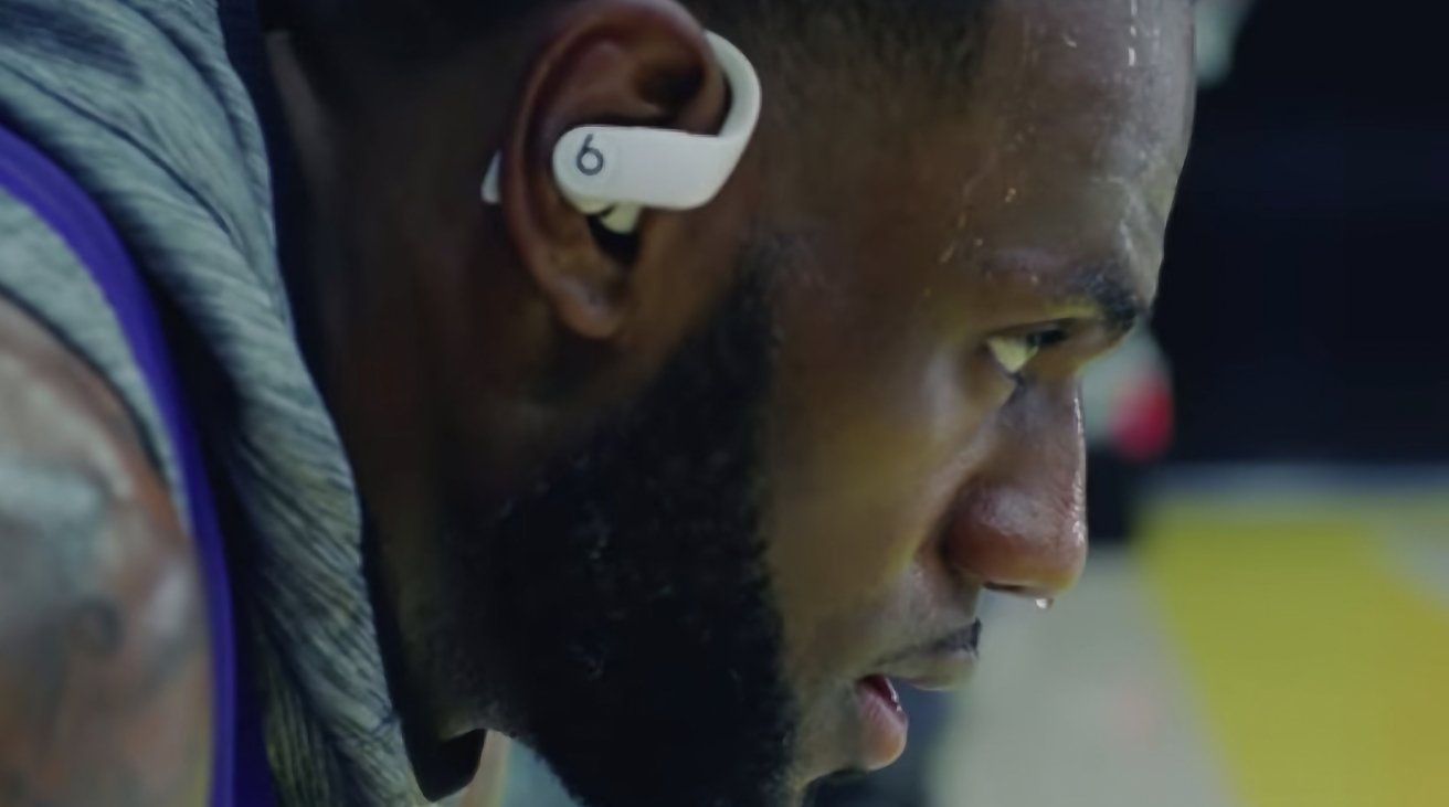 Read more about the article Beats by Dre teases new PowerBeats Pro headphones for 2025