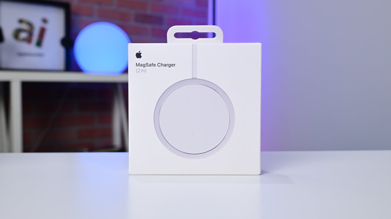 You are currently viewing Hands on with Apple’s 25W MagSafe charger for iPhone 16