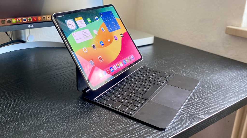 Read more about the article A cheaper Magic Keyboard for non-Pro iPads is on the way