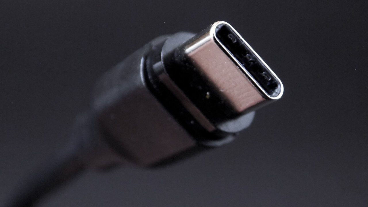 You are currently viewing UK reconsidering USB-C charger mandate, after everyone else has already shifted