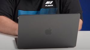 Read more about the article Russian YouTube channel allegedly unboxing unannounced M4 MacBook Pro