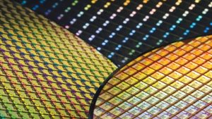 Read more about the article TSMC alerts U.S. to possible AI chip sanctions breach by Huawei