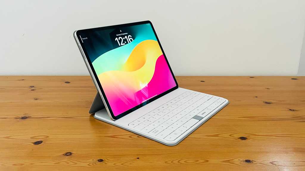 You are currently viewing Mokibo Fusion Keyboard for iPad Pro