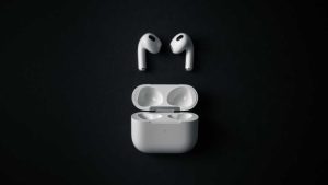 Read more about the article Apple updates firmware on older AirPods models version 6F21