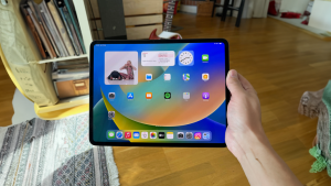 Read more about the article Apple’s iPad Pro troubles return as demand for OLED panels crater