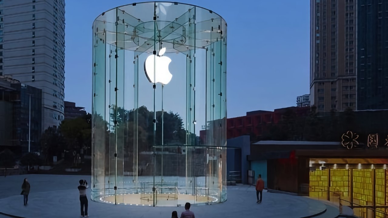 You are currently viewing Tim Cook’s China visit is about Apple Intelligence