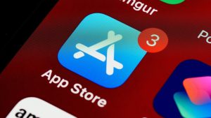 Read more about the article The App Store may soon be able to show AI summaries of user reviews