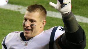 Read more about the article NFL’s Gronk calls Apple his best-ever investment