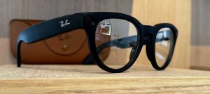 Read more about the article Apple ramps up smart glasses project as it looks past Vision Pro