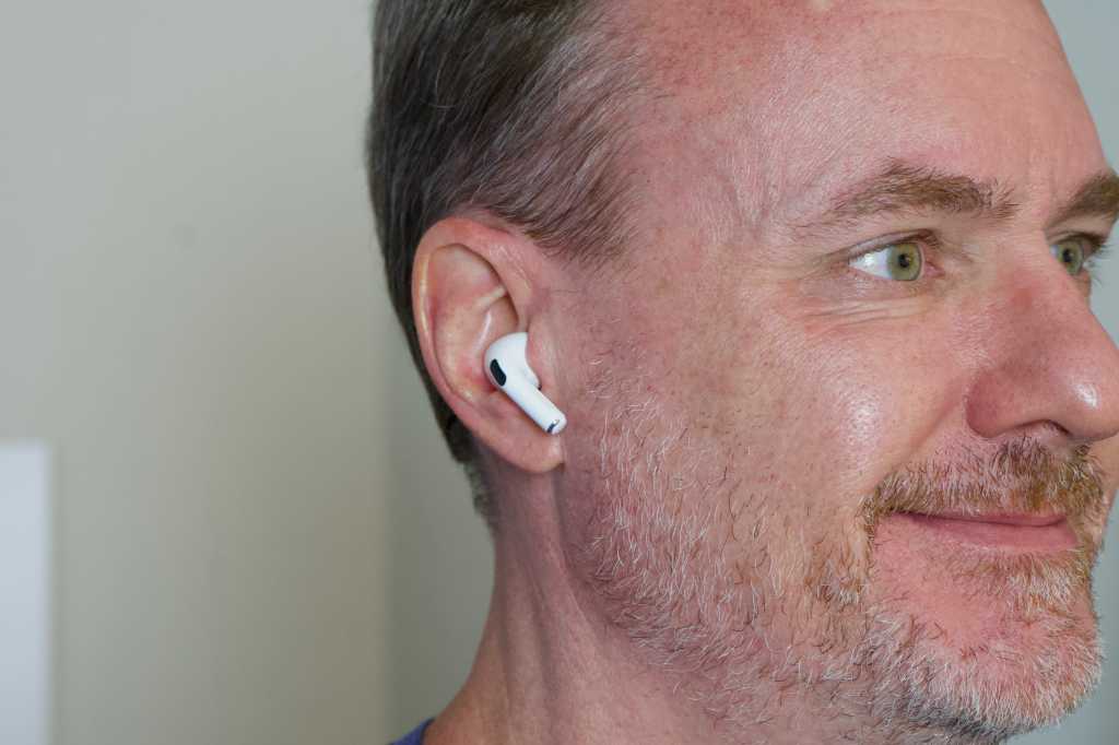 You are currently viewing Your AirPods Pro 2 can now work as a hearing aid–here’s how