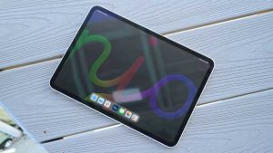 Read more about the article Apple’s next big thing may be a smart iPad you can hang on your wall