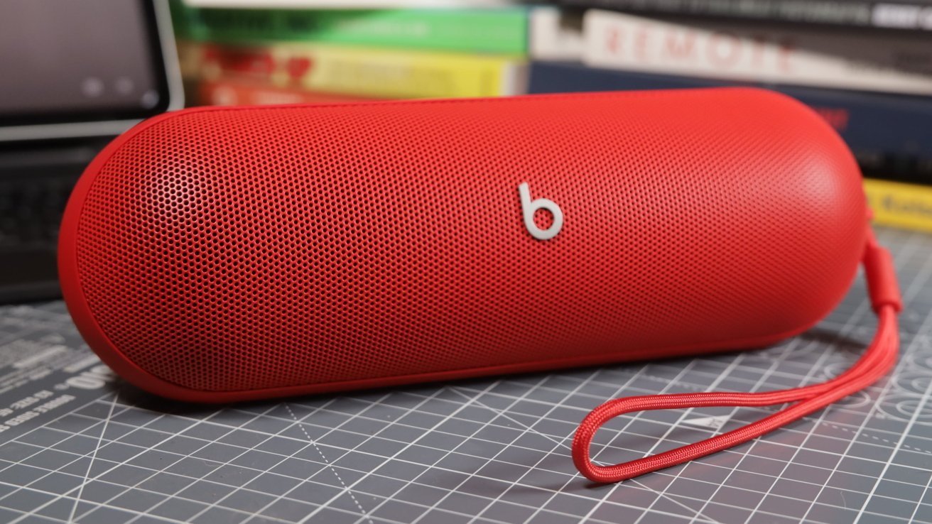 You are currently viewing New firmware available for the Beats Pill