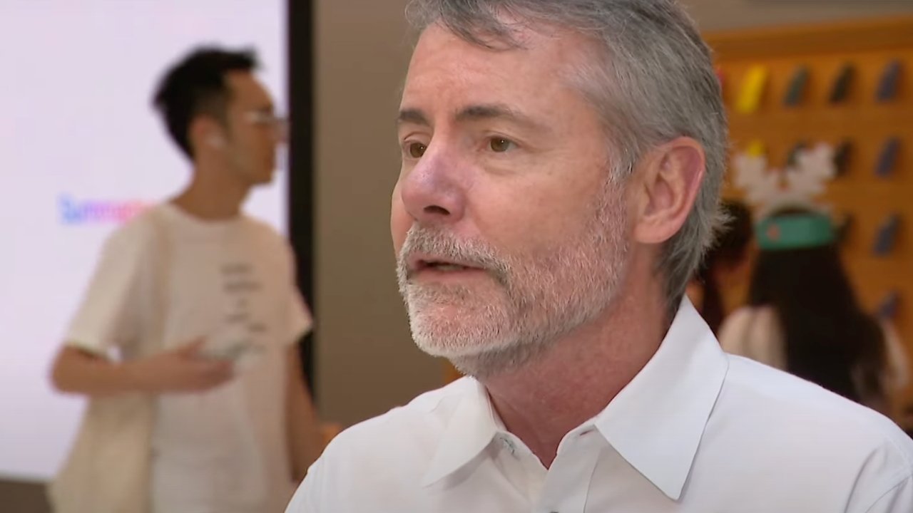 You are currently viewing Apple exec launches Apple Intelligence in Australia