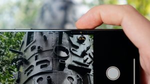 Read more about the article iPhone 16 Camera Control tips for further functionality