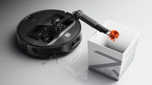 Read more about the article Roborock unveils futuristic robotic vacuum with grabbing arm that will clean your home