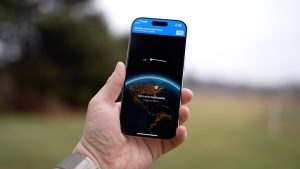 Read more about the article How to use Starlink satellites with iPhone & how to disable it