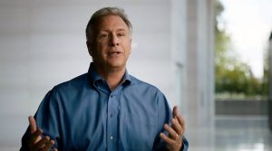 Read more about the article Phil Schiller recounts concerns over App Store fees for external purchases