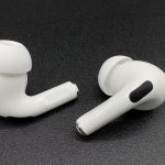 AirPods Pro 2 and AirPods 4 receive new beta firmware