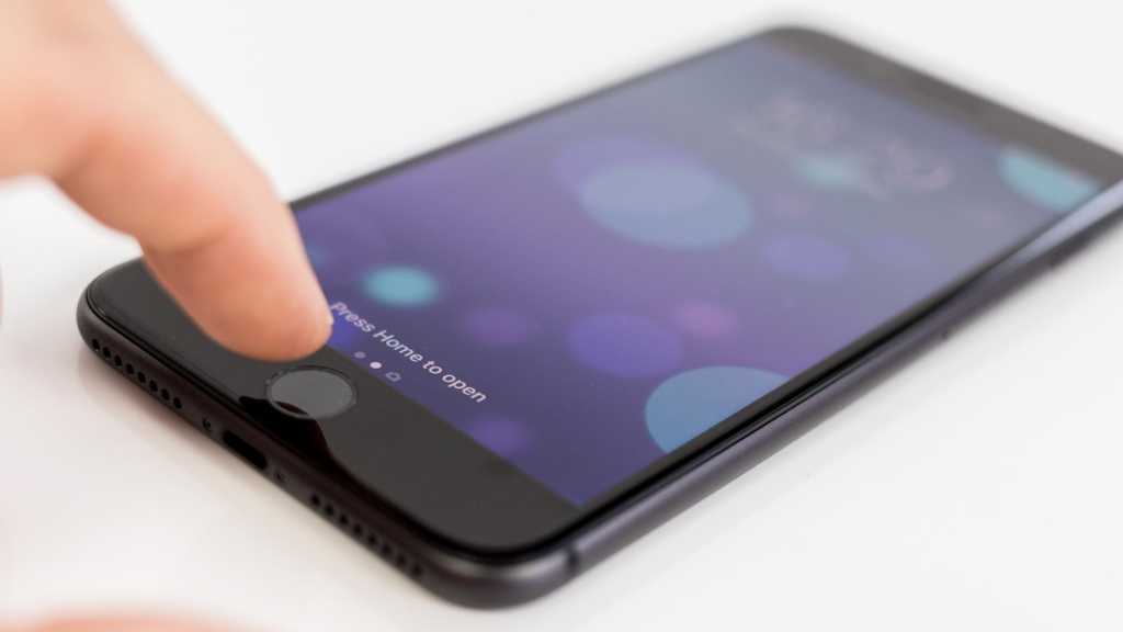 You are currently viewing The iPhone Home button made me feel safe, but it’s time to move on