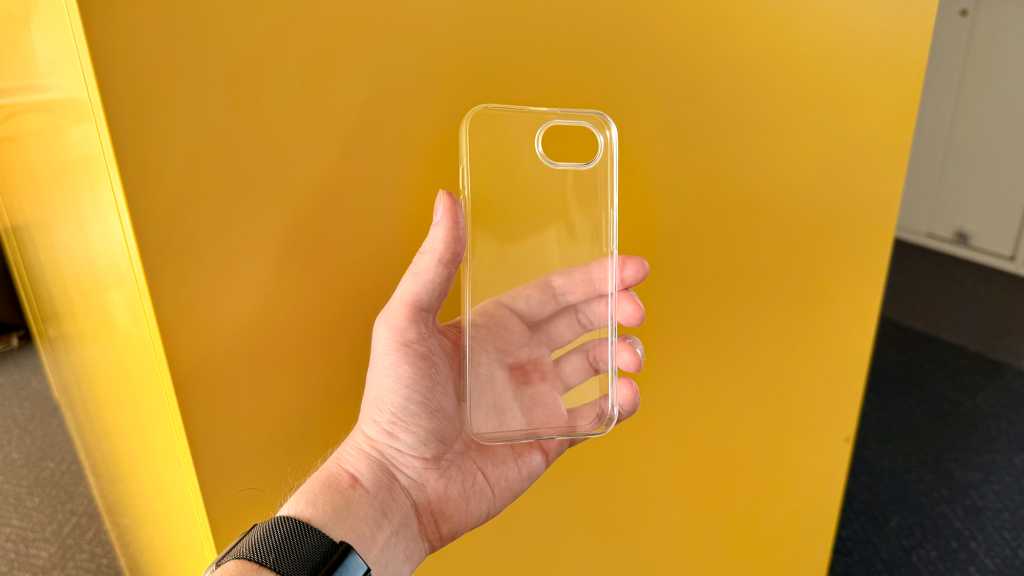 You are currently viewing We bought the first iPhone SE 4 case. Here’s what we learned