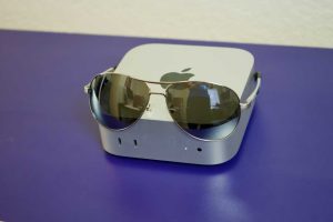 Read more about the article Apple reportedly ends its Mac-connected Augmented Reality glasses project