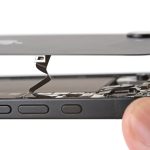 iPhone 16e just as easily repaired as the iPhone 16