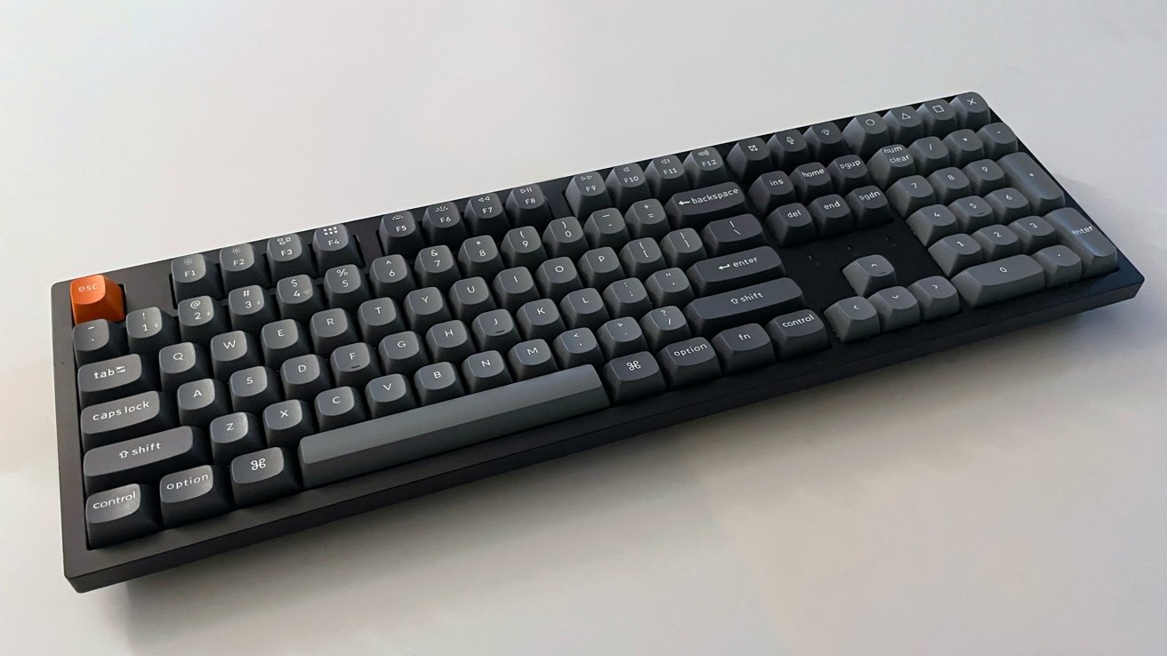 You are currently viewing Keychron K10 Max review: Sturdy all-round mechanical keyboard